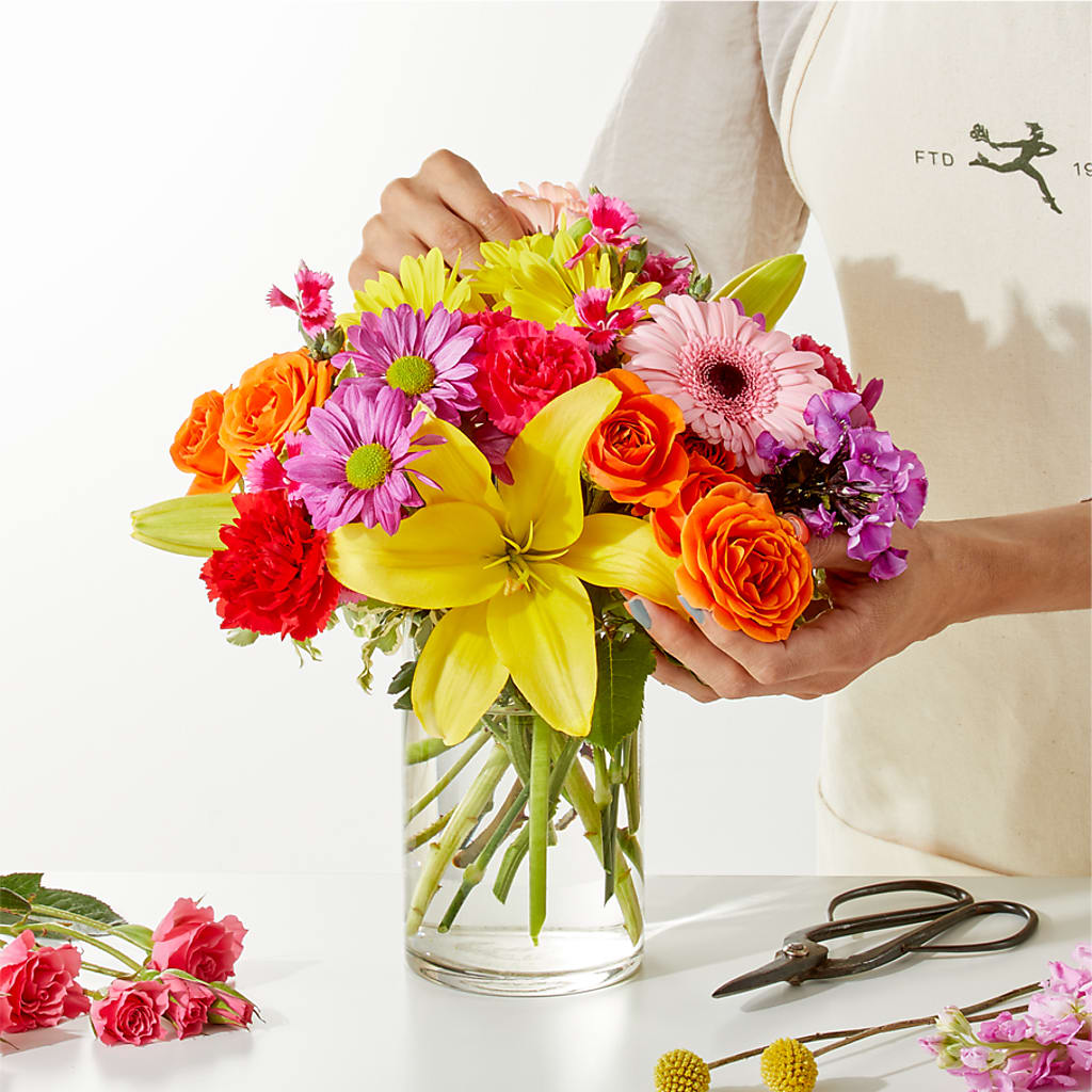 Cue the Confetti - A Florist Original – Bath County Florist, Owingsville KY
