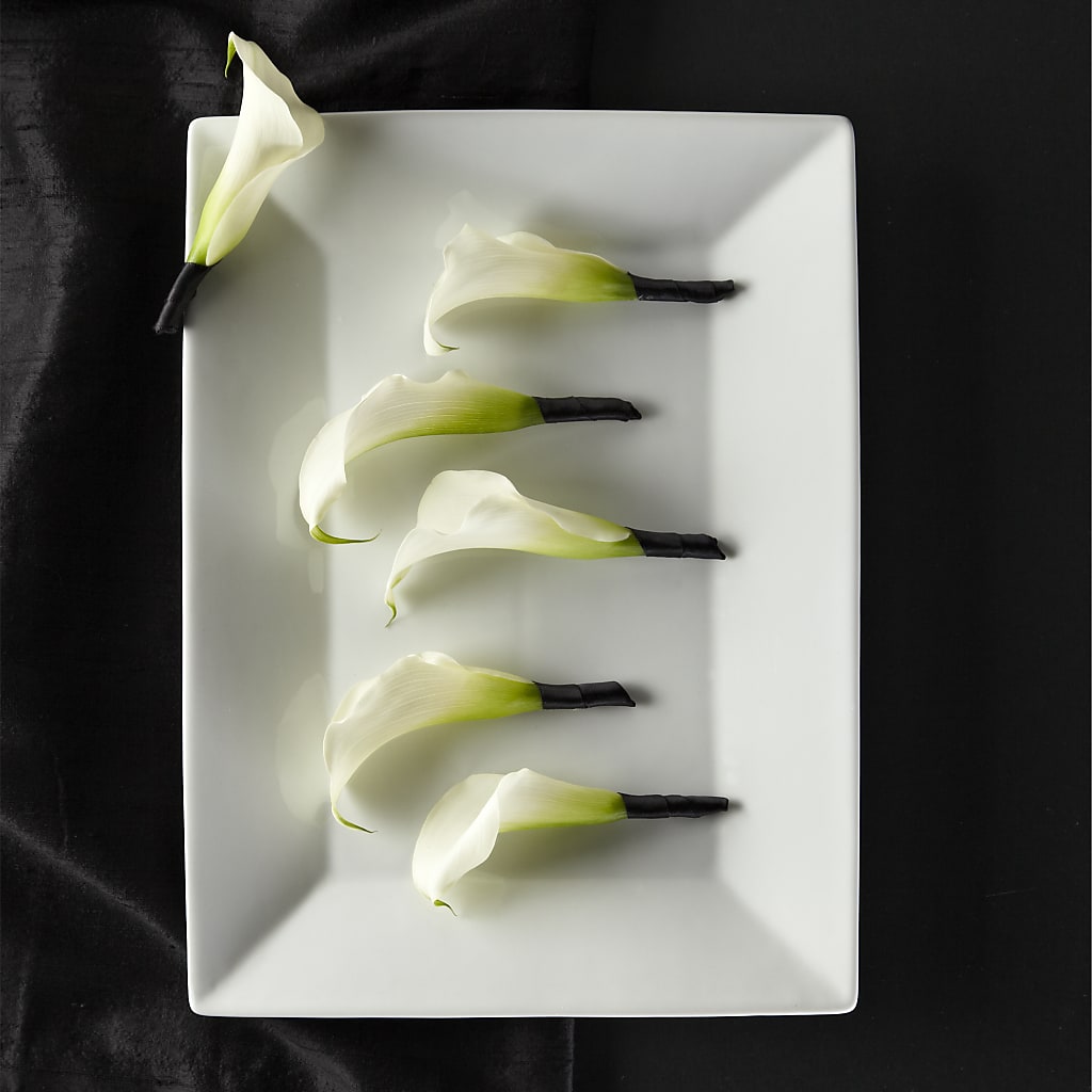 Calla Lily Promise Boutonniere – Bath County Florist, Owingsville KY