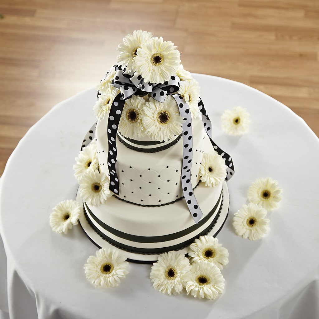 Simple Sophistication Cake Décor – Bath County Florist, Owingsville KY