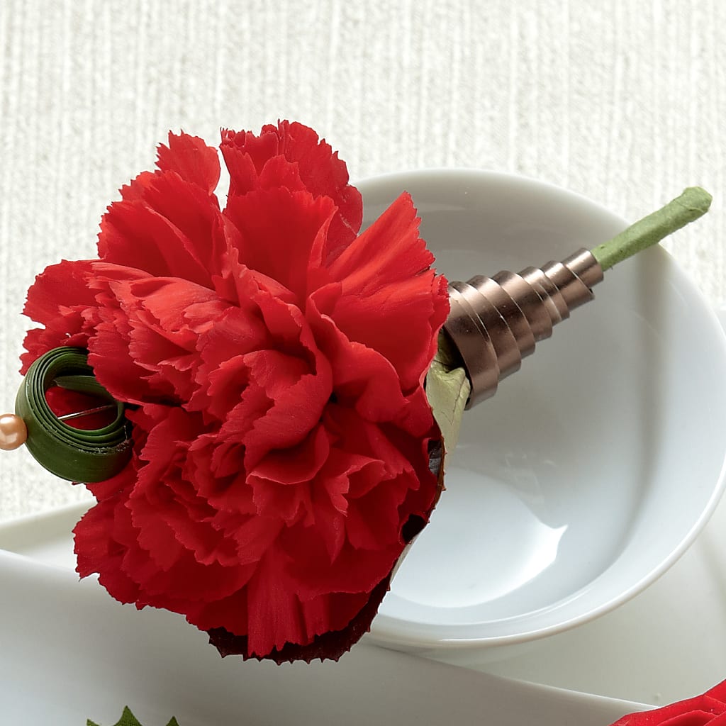 Red Carnation Boutonniere – Bath County Florist, Owingsville KY