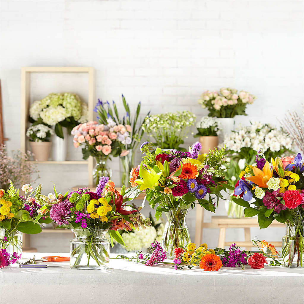 Bold & Bright – A Florist Original –  Bath County Florist, Owingsville KY