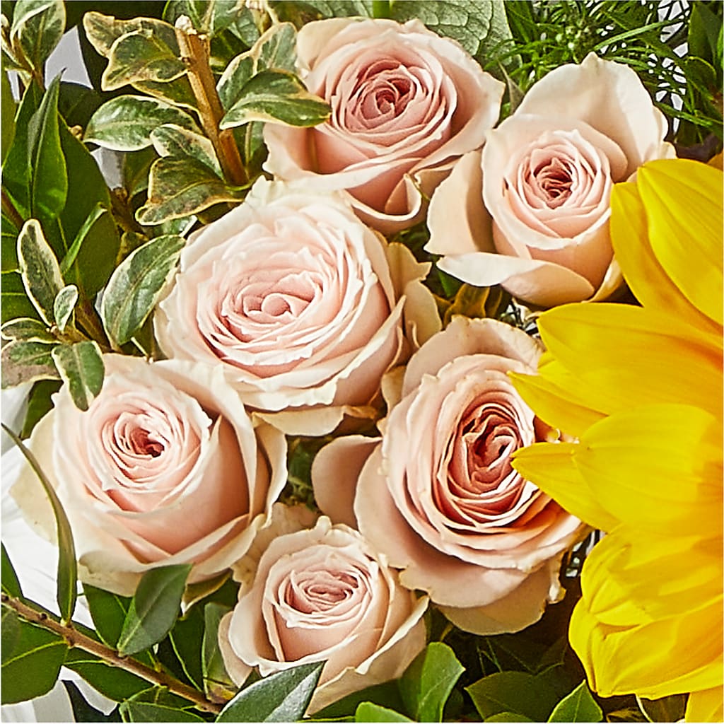 The Good Life Bouquet –  Bath County Florist, Owingsville KY