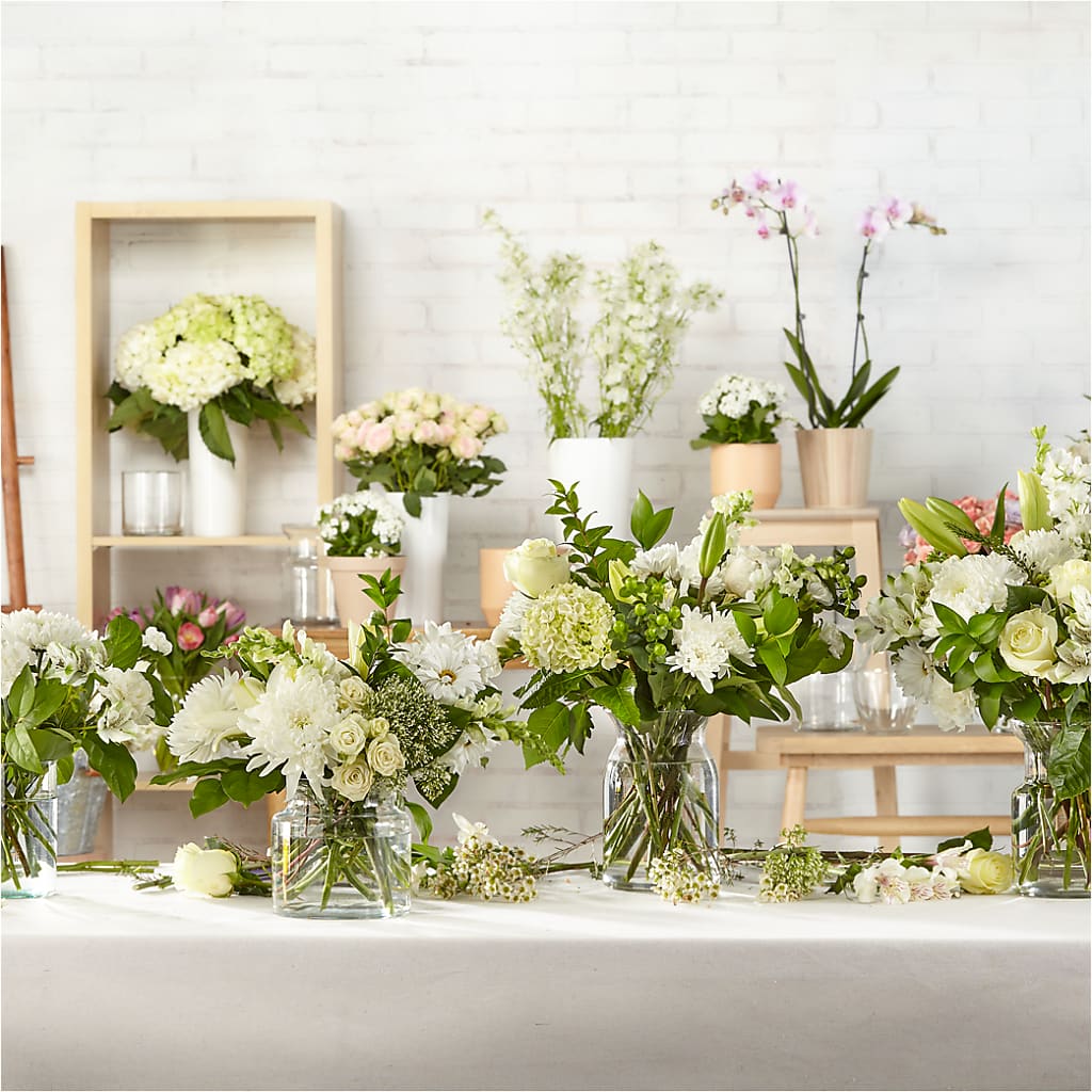 Classic Ivory – A Florist Original –  Bath County Florist, Owingsville KY