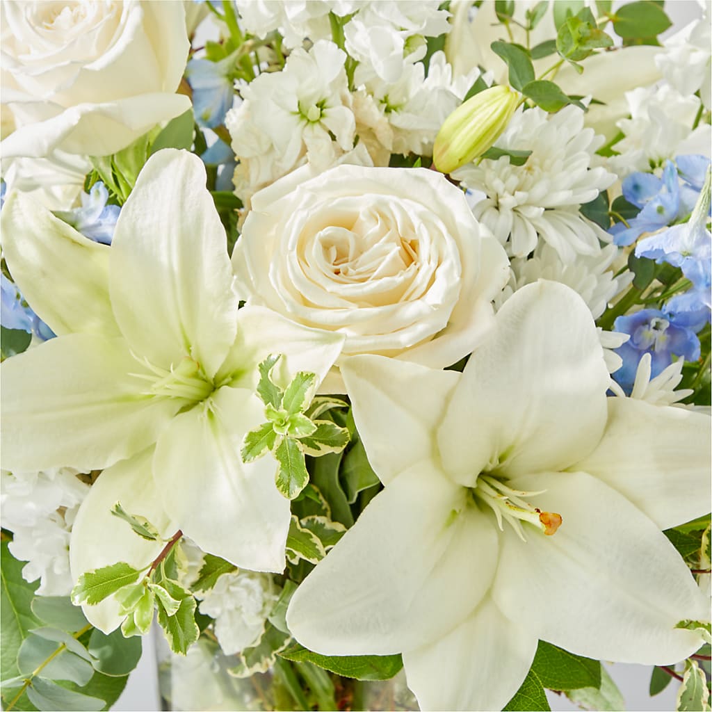 Peace of Mind Bouquet –  Bath County Florist, Owingsville KY