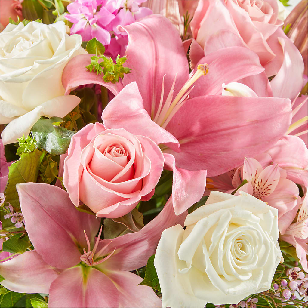Ethereal Beauty Bouquet –  Bath County Florist, Owingsville KY