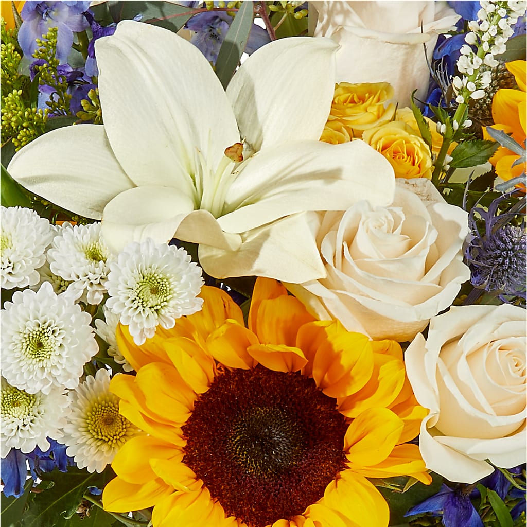 Wonderfully Sunny Bouquet –  Bath County Florist, Owingsville KY