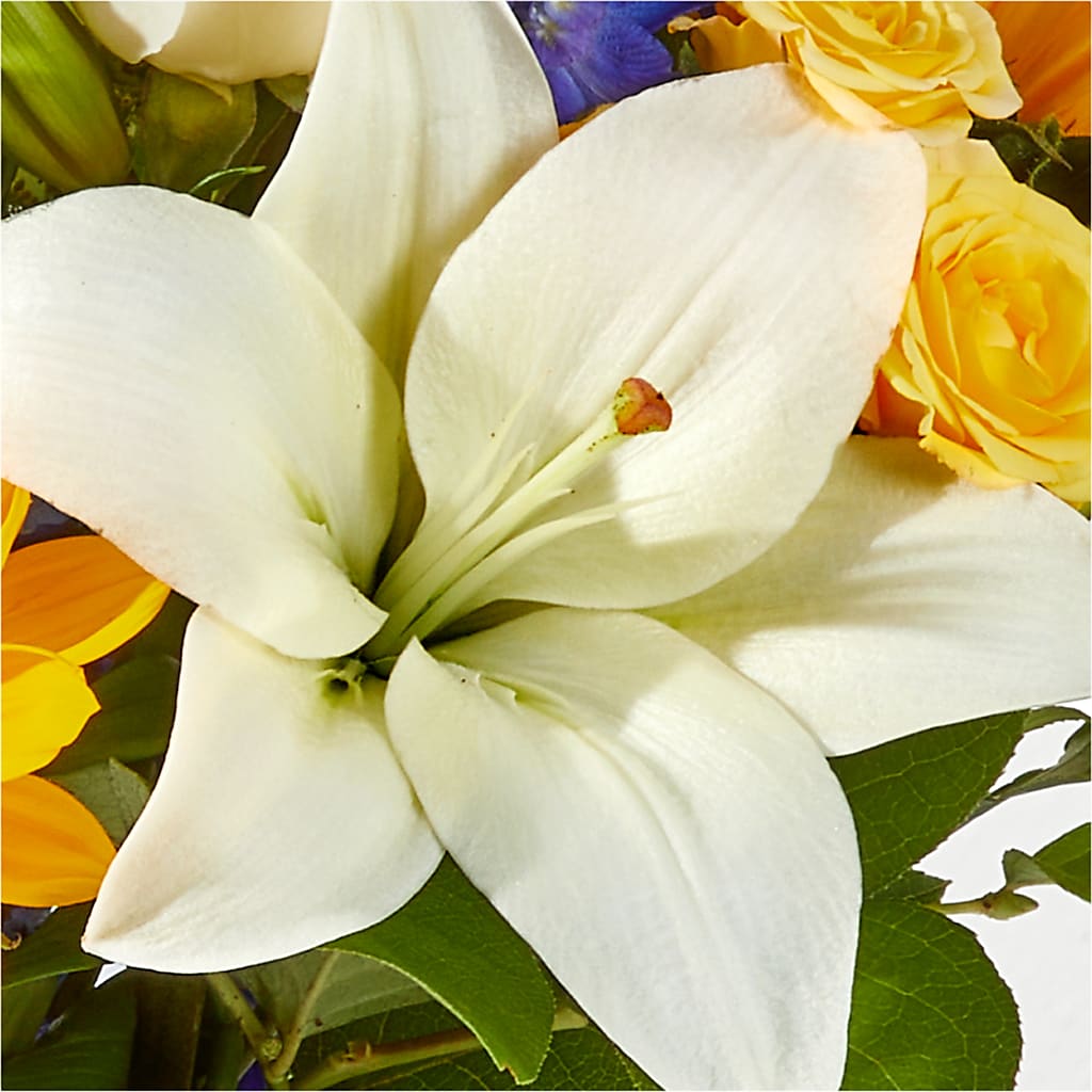 Wonderfully Sunny Bouquet –  Bath County Florist, Owingsville KY
