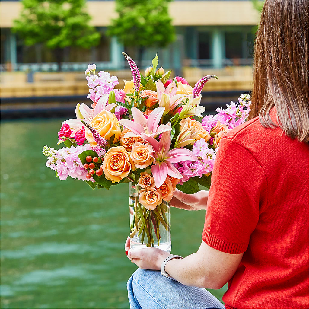 Bisous Bouquet –  Bath County Florist, Owingsville KY